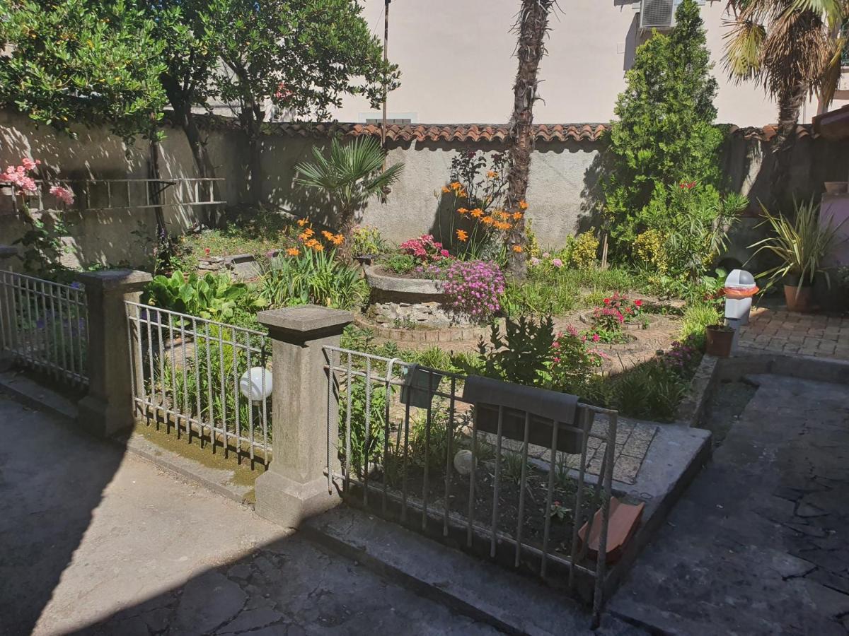 Secret Garden Apartment Koper városi község Kültér fotó